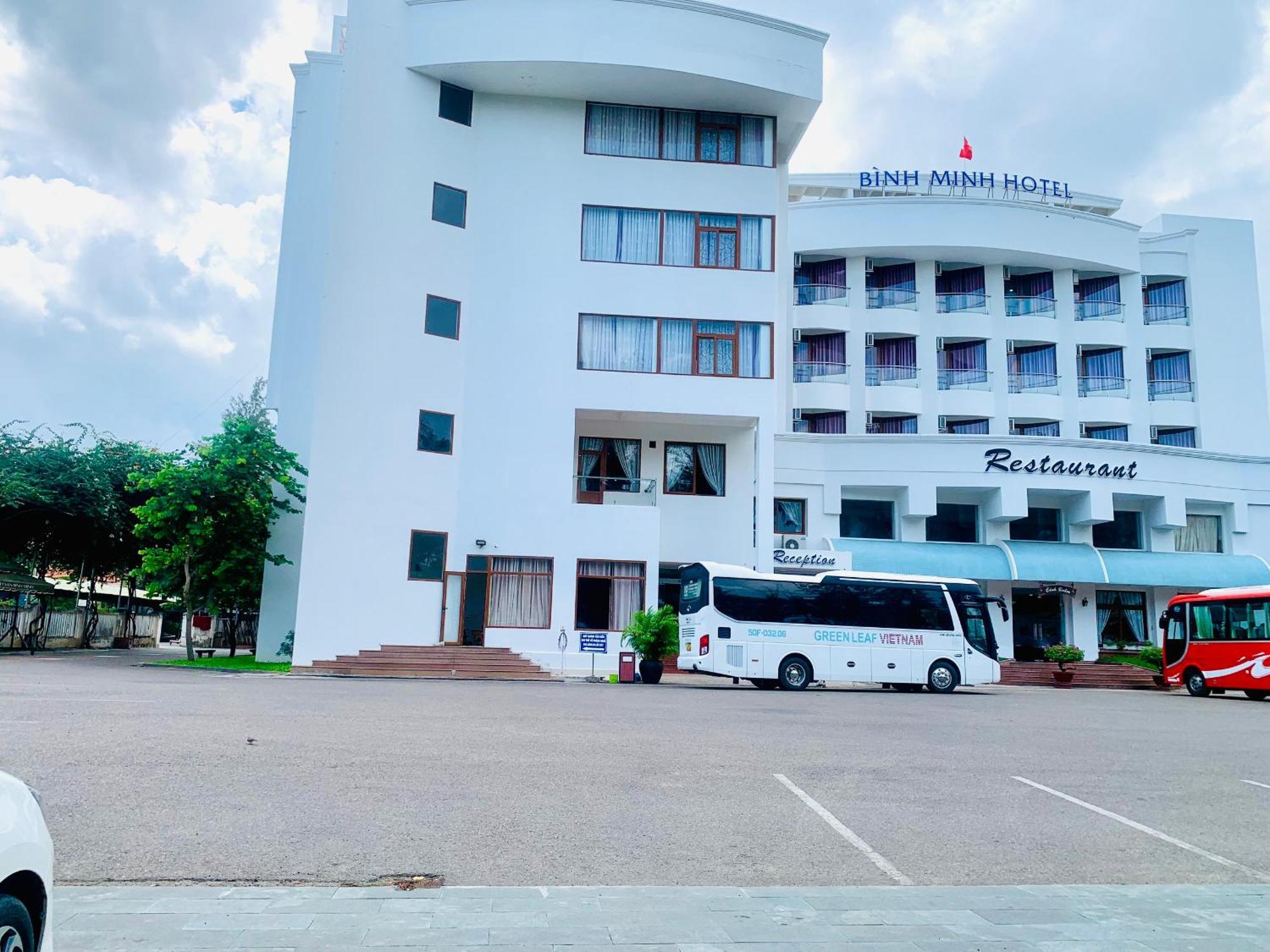 潘切 Khach San Binh Minh酒店 外观 照片