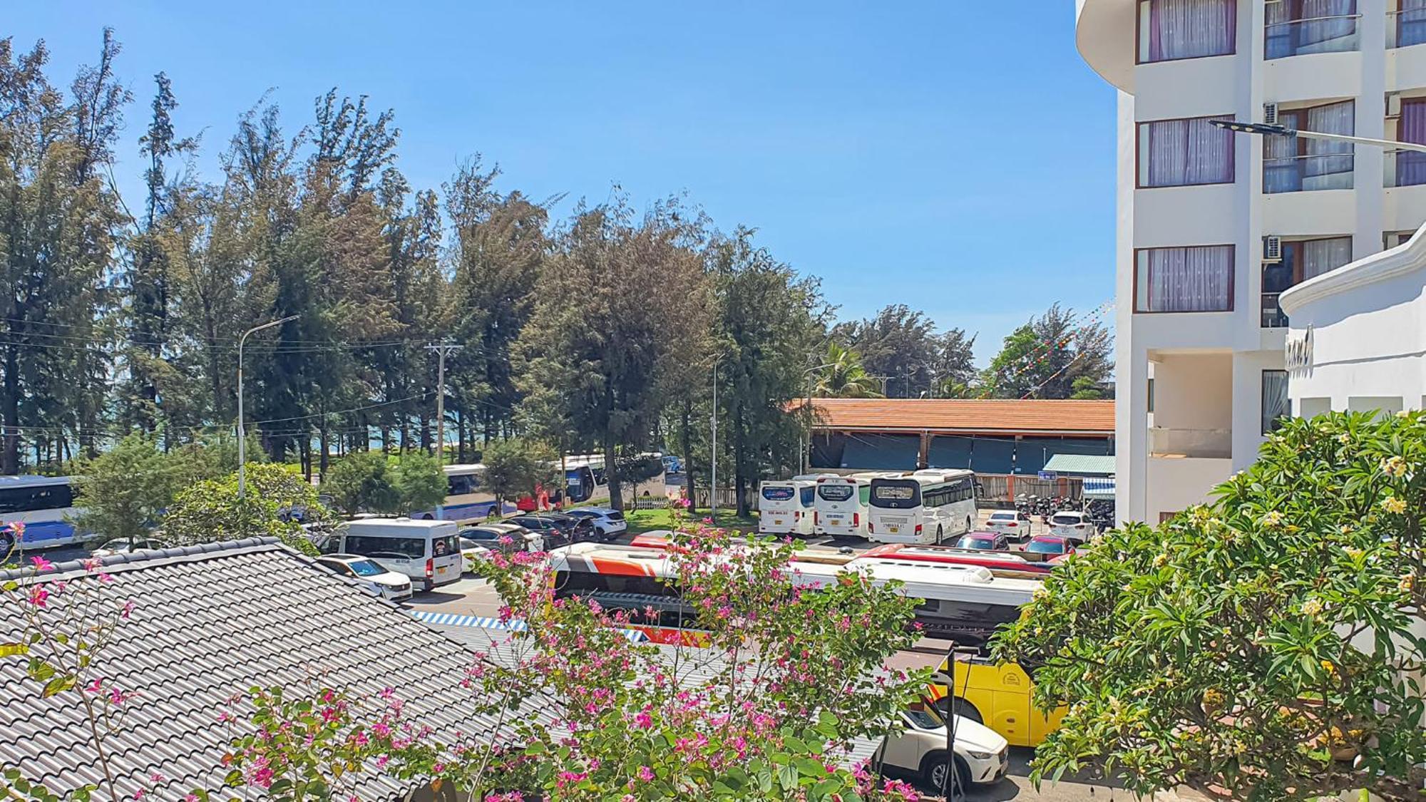 潘切 Khach San Binh Minh酒店 外观 照片