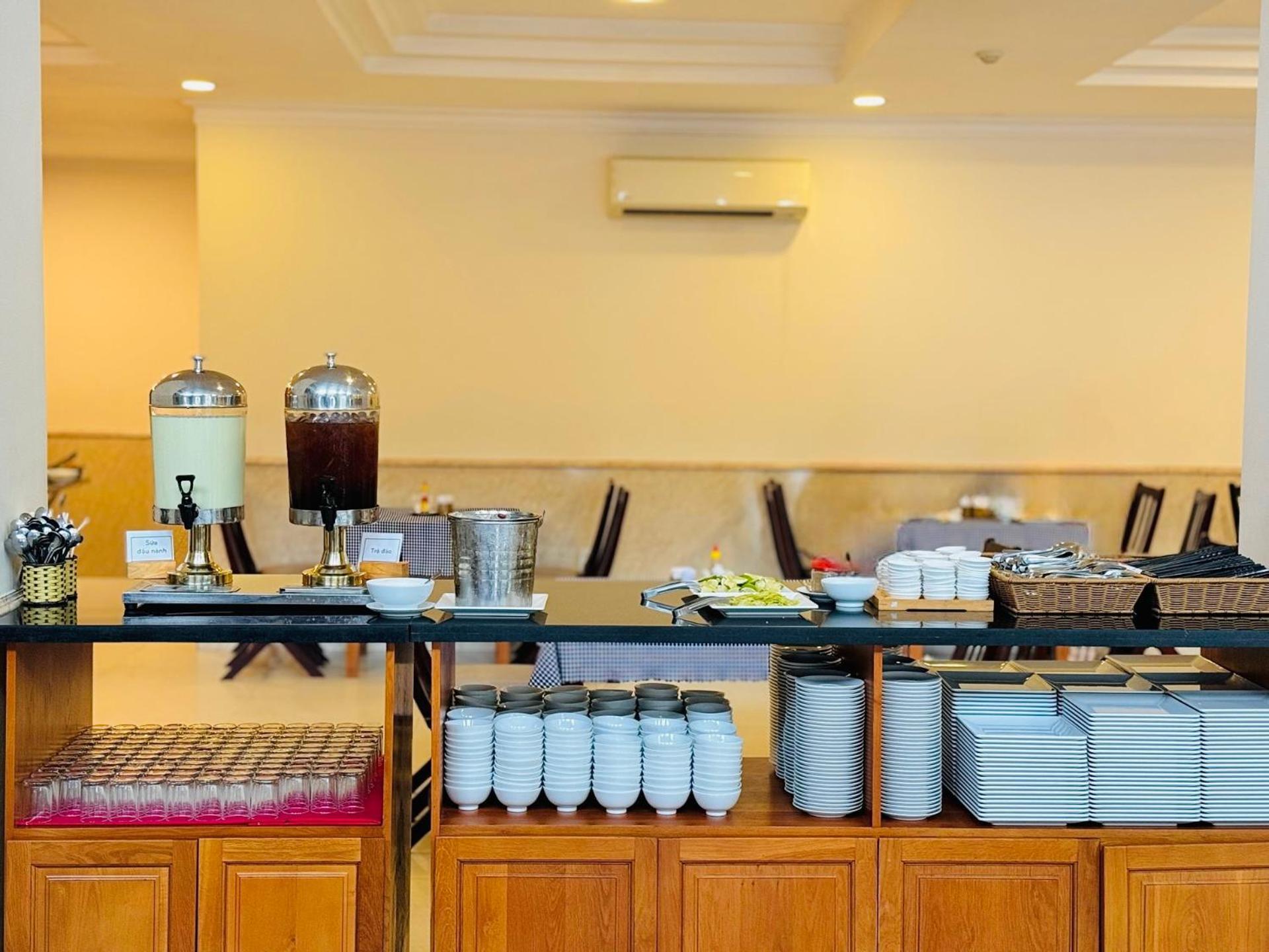 潘切 Khach San Binh Minh酒店 外观 照片